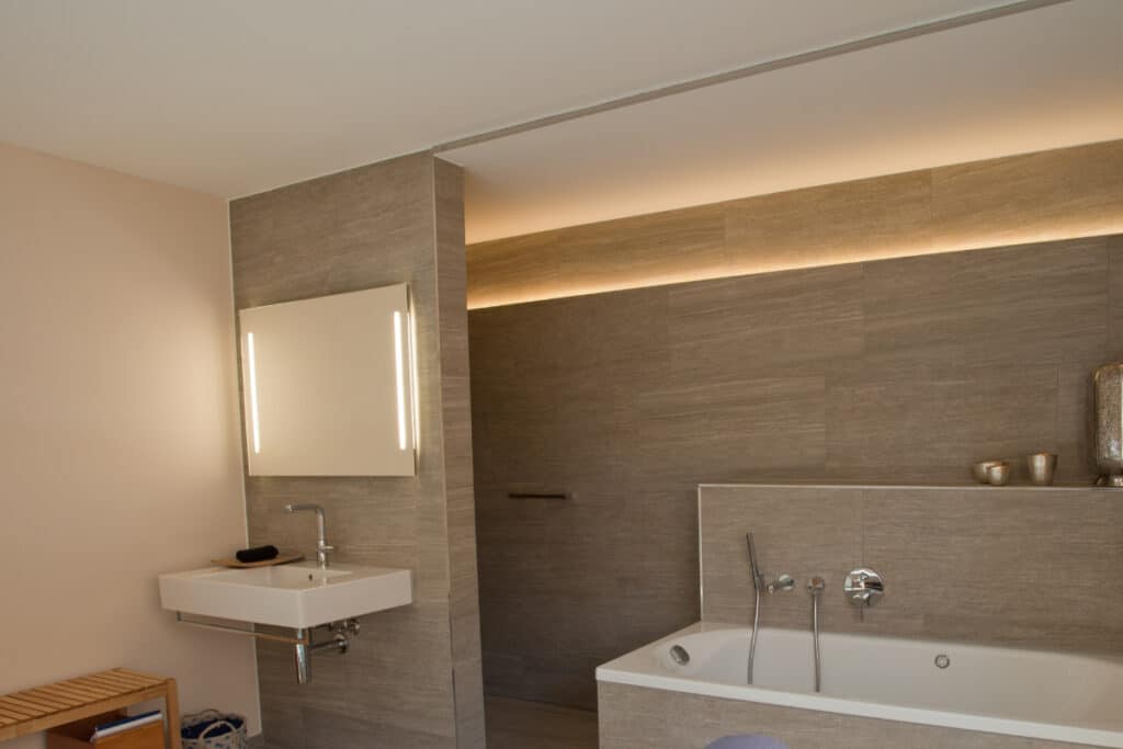 Warmte En Luxe In De Badkamer Met Infrarood Panelen